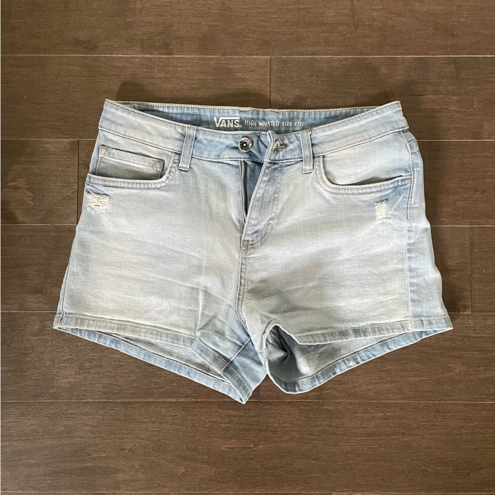 Van’s light washed denim shorts